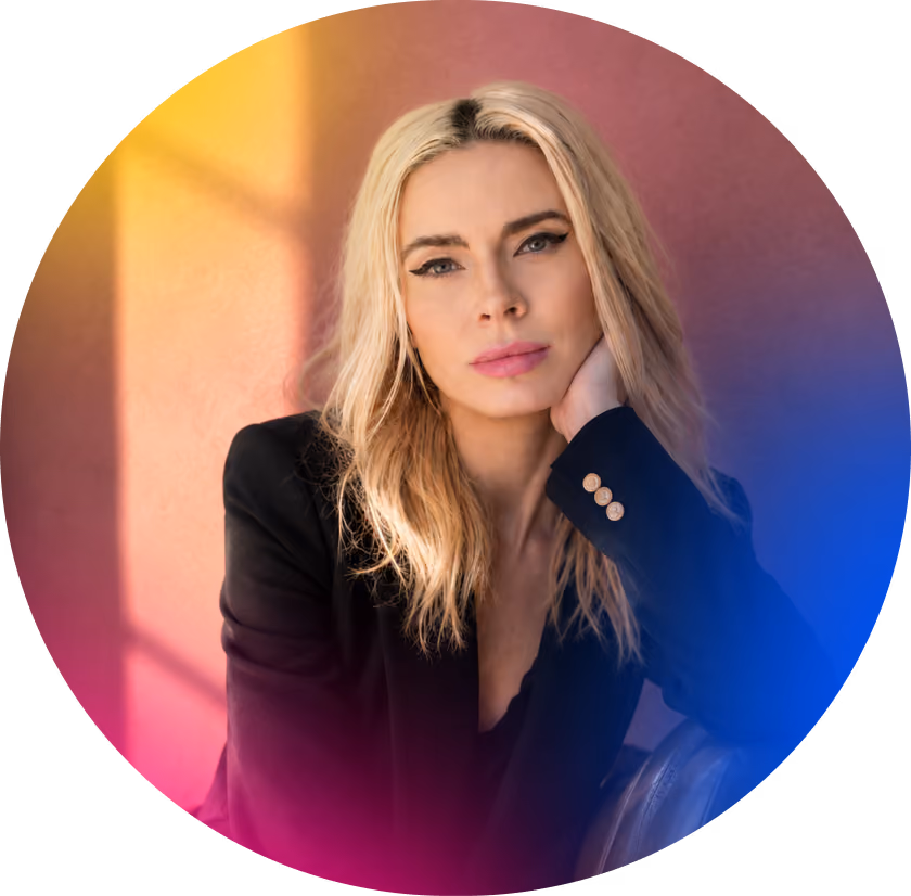 Irina Csapo, profile photo